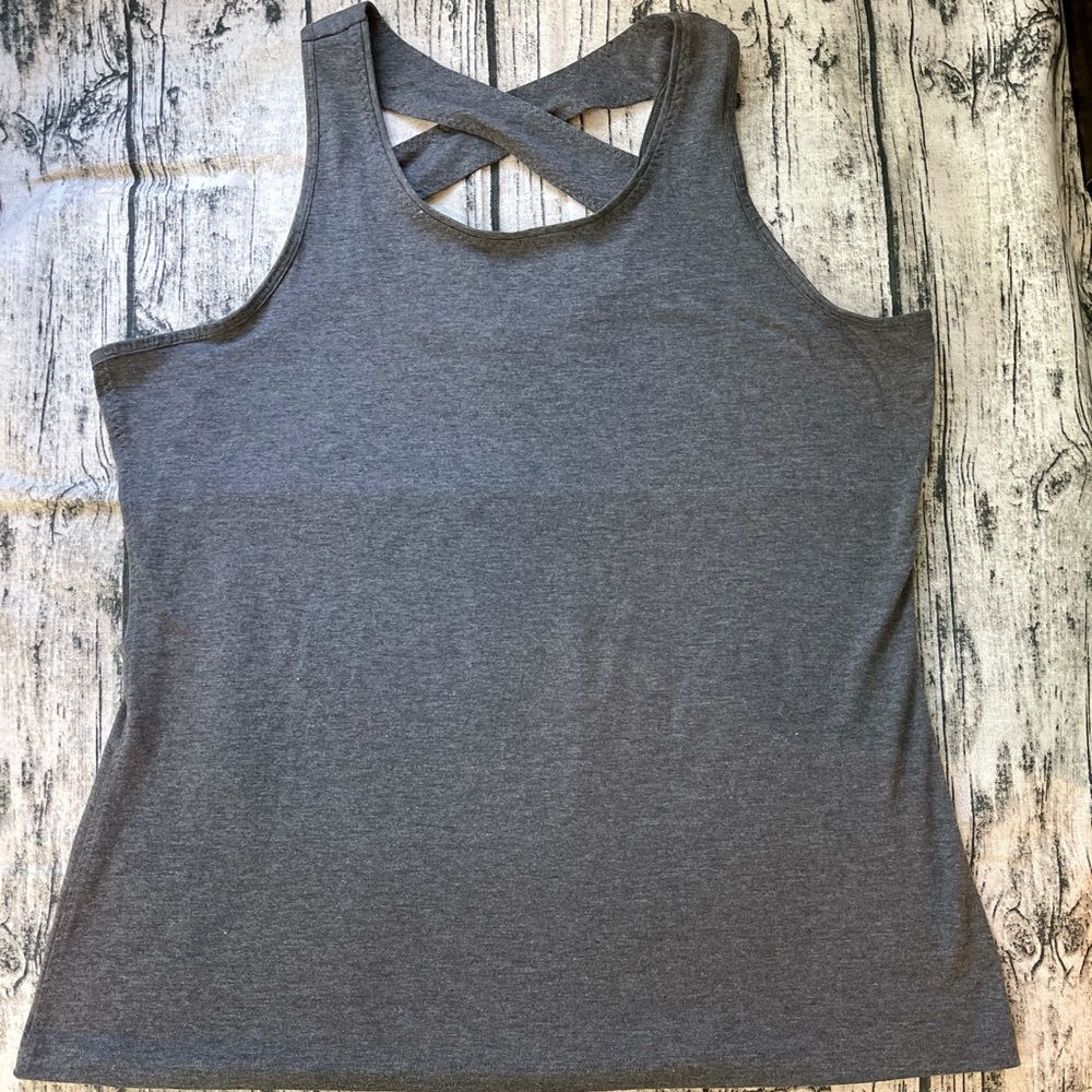 Tank with criss-cross detail on back